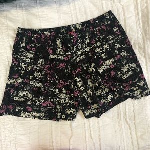 floral shorts